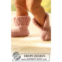 Little Peach by DROPS Design - Knitted Baby Poncho and Booties Pattern Size 1 months - 4 years