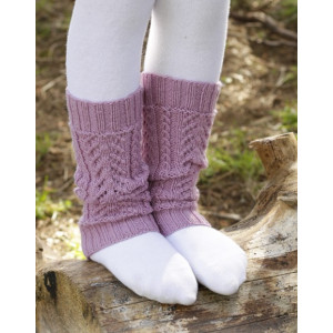 Raspberry Cream by DROPS Design - Knitted Leg Warmers with Lace Pattern 24 cm