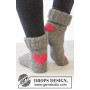 Heart Dance by DROPS Design - Knitted Socks with Hearts Pattern Size 35 - 43