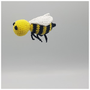 Hum Hum Hum Little Bee About - Song Suitcase by Rito Krea - Bee Crochet pattern