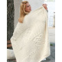 Warm Hug by DROPS Design - Knitted Blanket in different Structured Patterns 126x96 cm