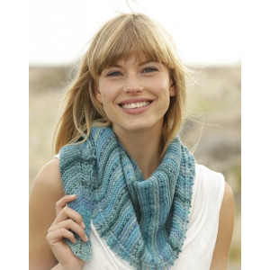 Blue Rapids by DROPS Design - Knitted Shawl Pattern 140x33 cm
