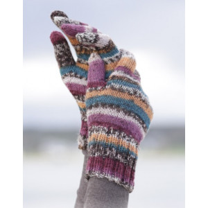 Autumn Stripes by DROPS Design - Knitted Basic Gloves Pattern size S - XL