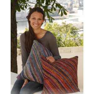 Under The Sea by DROPS Design - Cushion Cover Knitting Pattern 45x45cm