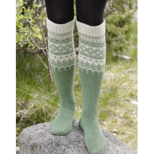Perles du Nord Socks by DROPS Design - Knitted Socks in Norwegian Pattern size 35 - 43