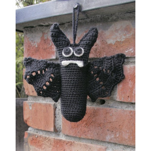 Mr. Fang by DROPS Design - Crochet Halloween Decoration Pattern 16cm