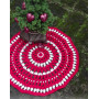Christmas Circle by DROPS Design - Crocheted Rug Pattern Ø82 cm