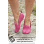 Cozy June by DROPS Design - Felted Slippers with Cables Pattern size 35 - 43