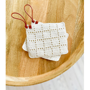 Chef’s Pot Holder by Milla Billa – Yarn Kit for Crocheted Chef’s Pot Holder Size 20 x 17 cm