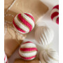 Favourite Christmas Ornament 2021 by Milla Billa – Yarn Kit for Crocheted Favourite Christmas Ornament 2021 Diameter 5.5 cm