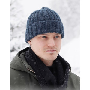 Icebound Hat by DROPS Design - Knitted Hat Pattern Sizes S-XL
