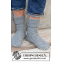 Shadow Spin by DROPS Design - Knitted Socks Pattern Sizes 38-46
