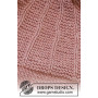Old Pink Road by DROPS Design - Knitted Jumper Pattern Sizes S - XXXL