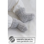 Little Pearl Socks by DROPS Design - Baby Socks Knitting Pattern Size 0 months - 4 years