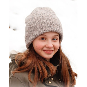 Winter Smiles Hat by DROPS Design - Knitted Hat Pattern Sizes 2-12 years