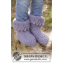 Plum Crumble by DROPS Design - Knitted Children Slippers in Garter Stitch Pattern size 20 - 34