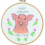 Permin Embroidery Kit Keep smiling pig time Ø18